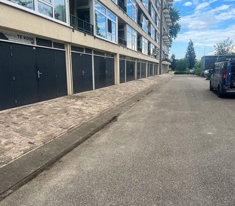 Straatwerk voor brandgangen en bedrijfsterreinen BB tuinaanleg